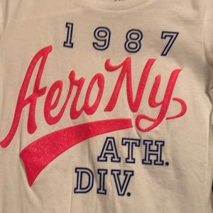 White Aeropostale short sleeve shirt